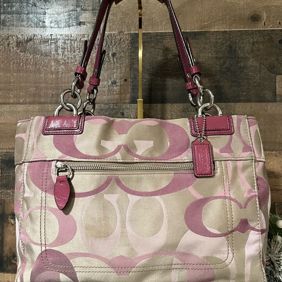 Coach Berry Satchel Tote Bag C Logo Purple Patent Leather - Picture 2 of 11